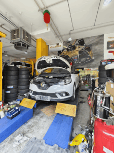 Frenchfellas Auto Service Centre PTE LTD
