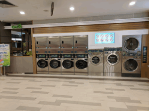 Oasis Wet Cleaning (self service laundry)