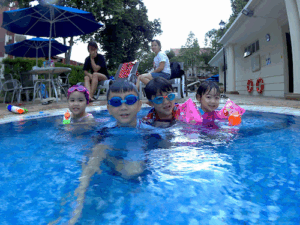 SG Sink Or Swim School