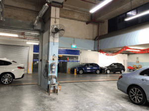 V-Shine Auto Spray Painting